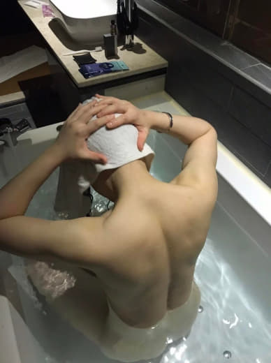 【2023-08-04】My master works hard with his fingers.m4v